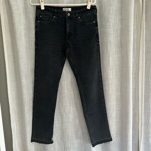 We The Free Straight Leg Black Denim with Raw Hem size 28